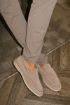 Beige suède loafers